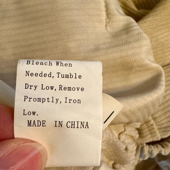 SHEIN Sz M Beige Corduroy Cropped Hooded L/S Jacket Zip Elastic Hem & Sleeves - Picture 9 of 9